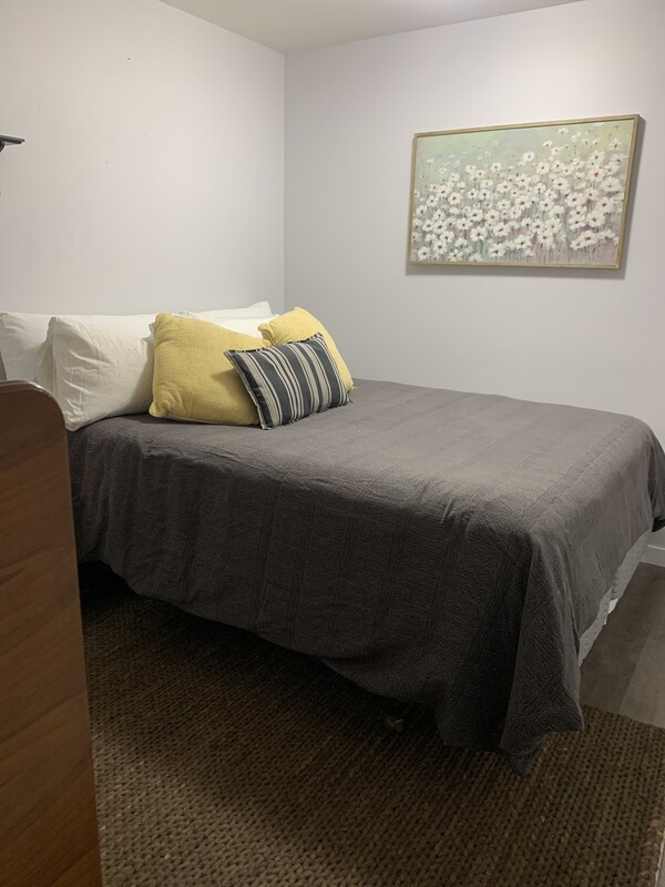  Room 2(Full Room)  -  Your New Home Away From Home!  - Gallery -  1