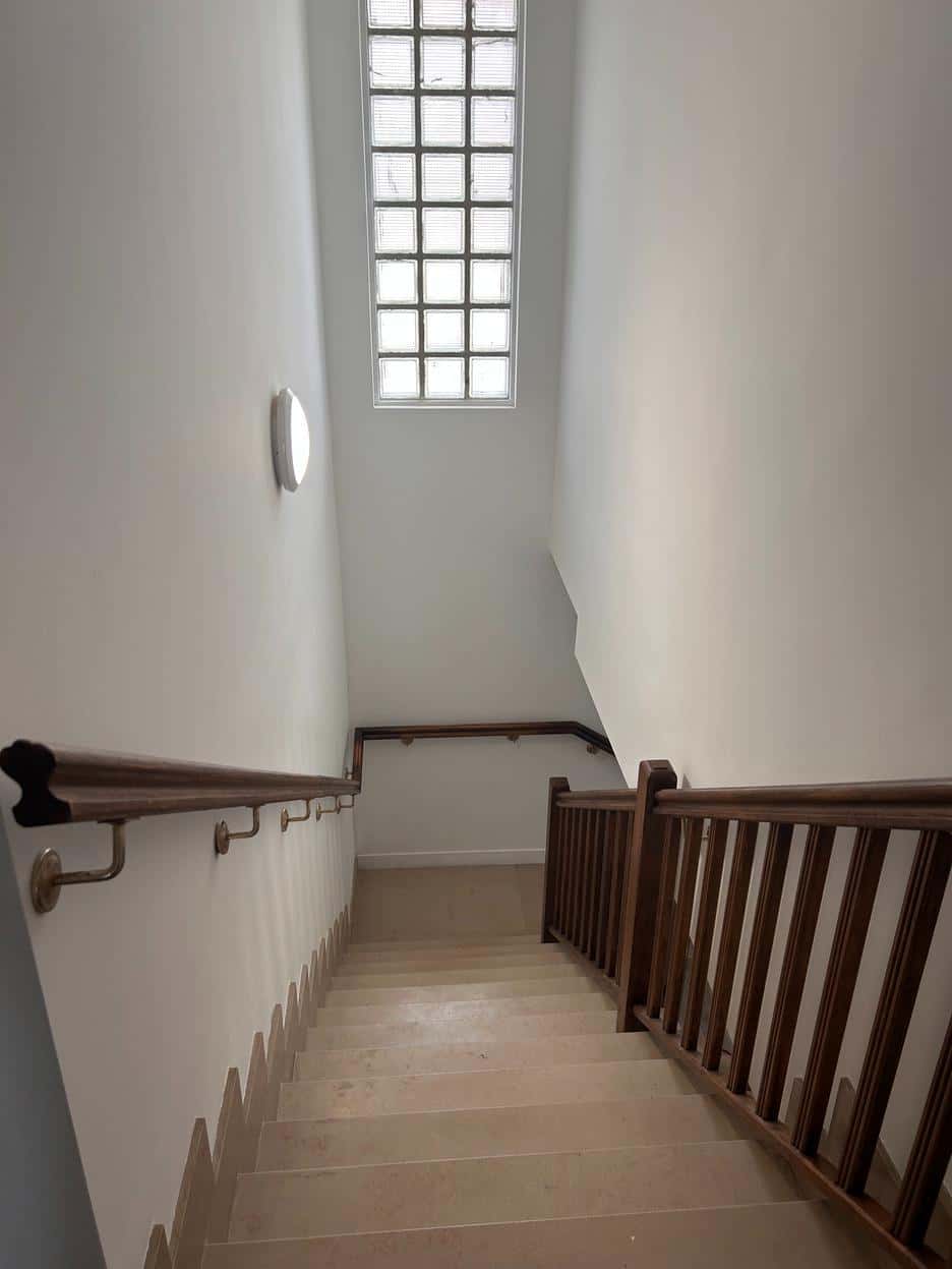  8 Bedrooms - 3 Bathrooms  -  RUE DES ALLIES  - Gallery -  5