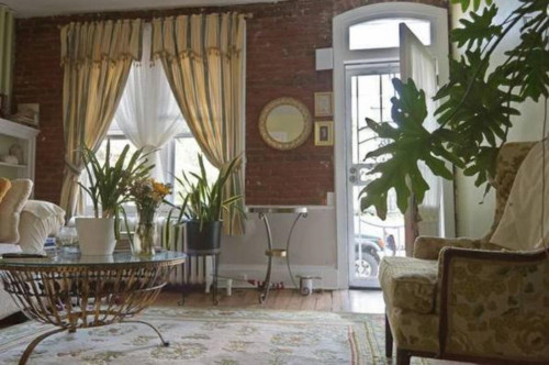Cozy single bedroom in historic Germantown