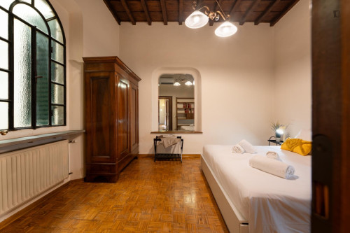 Comfortable 2-bedroom flat in San Frediano