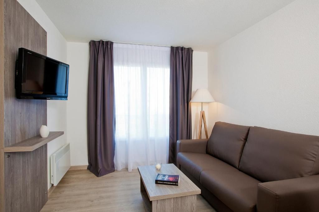 Lovely And Spacious 1-BR Apartment - Reims - lovely and spacious 1-BR apartment - Gallery - 2