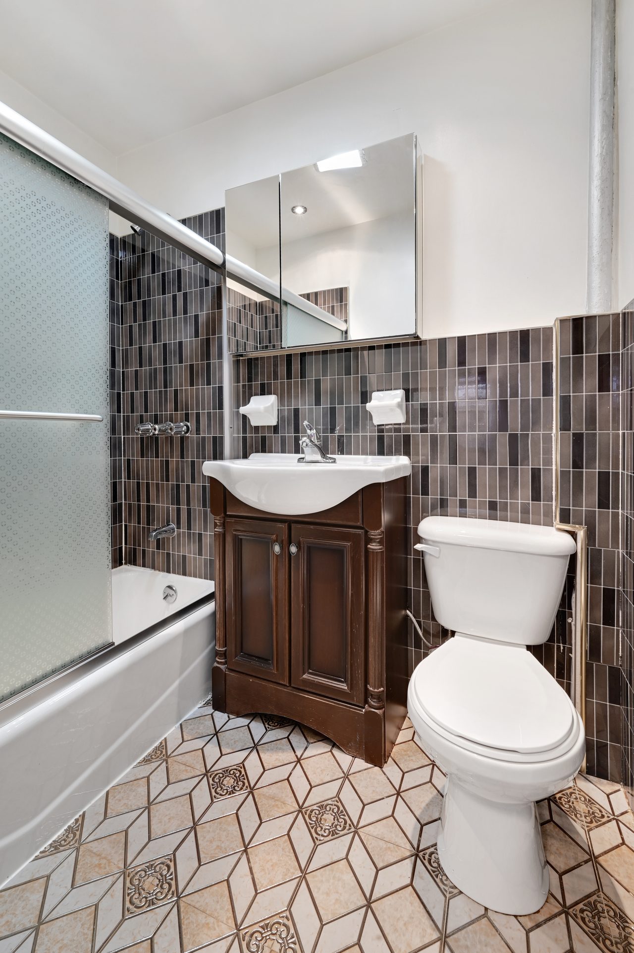 #732: Midtown West - 1 Bedroom (Full) - #732: Midtown West - Gallery - 6