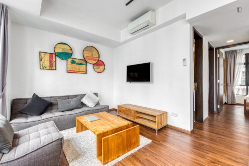Welcoming double ensuite bedroom near the Newton metro