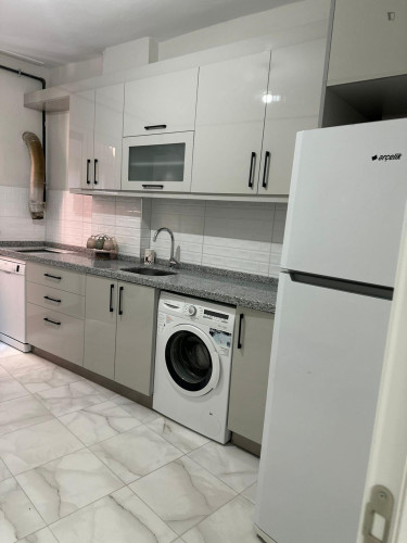 Pleasant single bedroom near the Sanayi Mahallesi metro