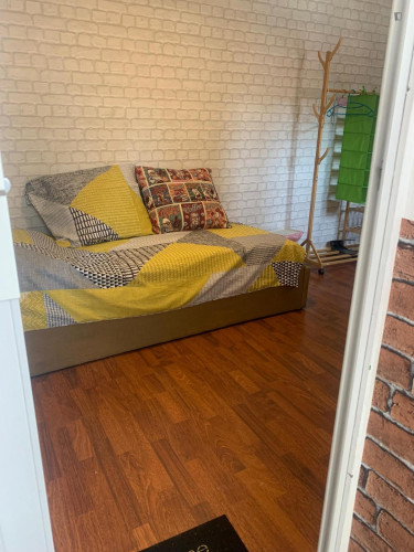 Comfortable 2-bedroom house close to the city center