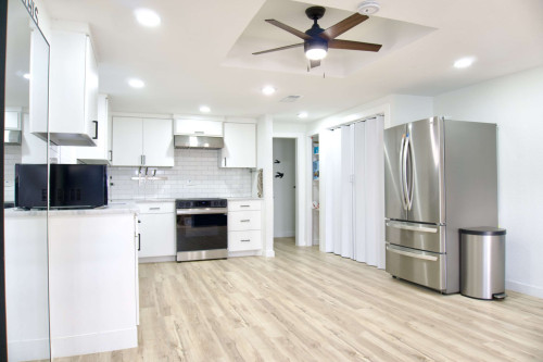 Spacious Coliving Home with Large Backyard in Vibrant Old Town Roanoke