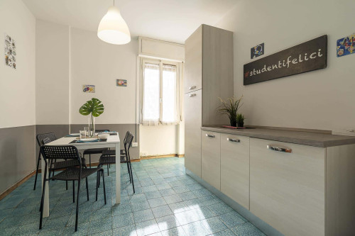 VIA GIOVAN BATTISTA PELLIZZI 1 - Stanza 56