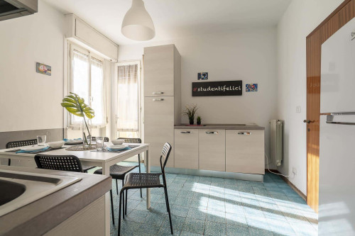 VIA GIOVAN BATTISTA PELLIZZI 1 - Stanza 56