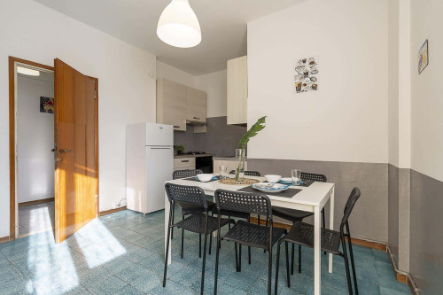 VIA GIOVAN BATTISTA PELLIZZI 1 - Stanza 56