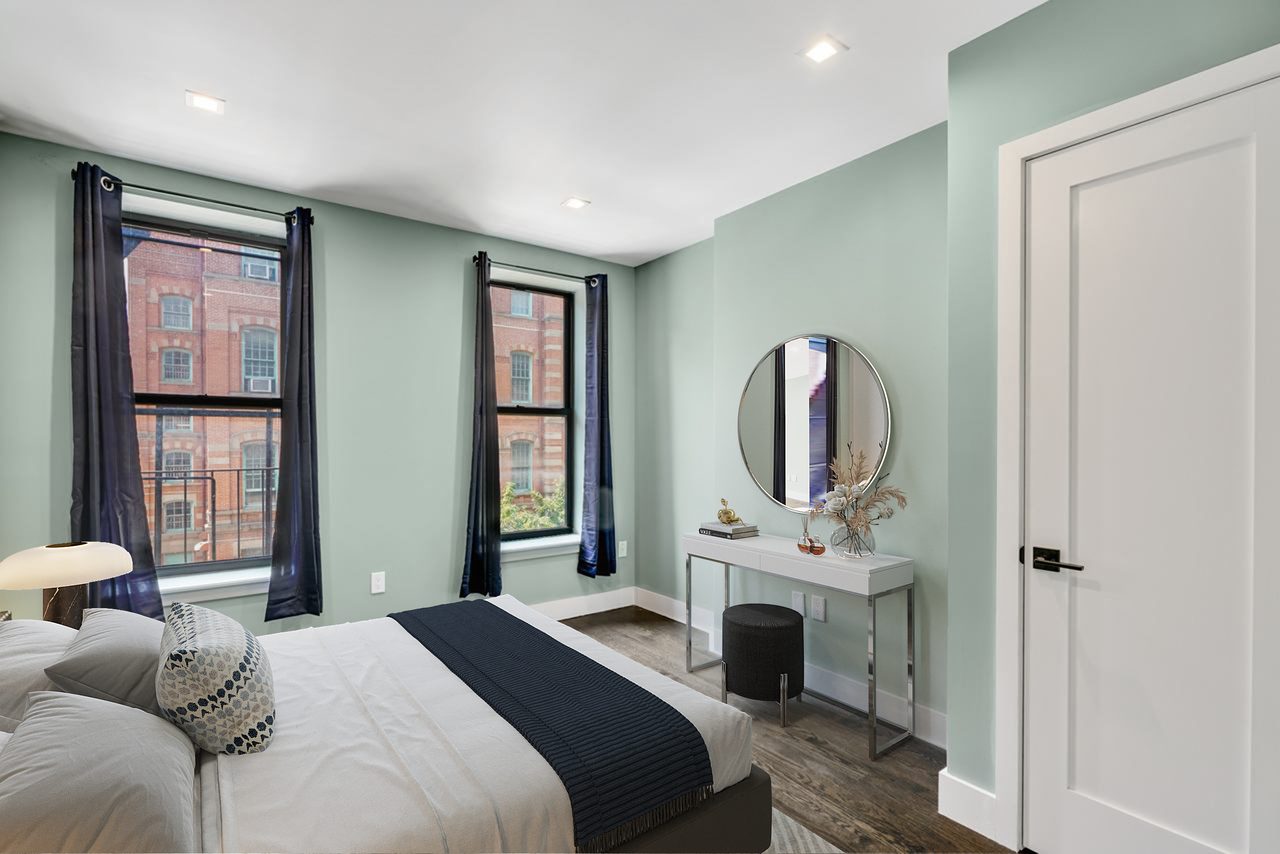 #501: East Harlem - 1 Bedroom (Queen) - 17