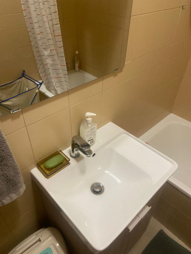 Nice single bedroom in a 2-bedroom flat