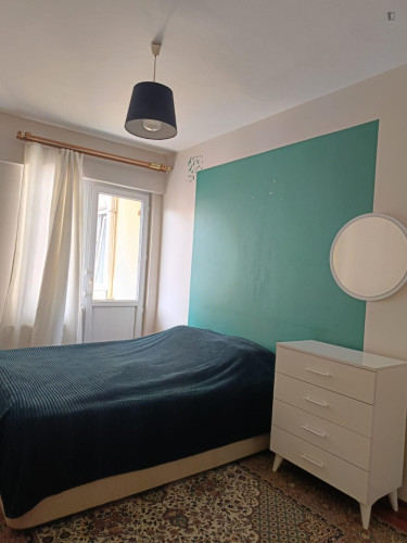 Very comfy double bedroom in Gülbahar