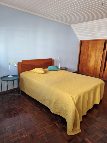 Charming room in São Domingos de Rana