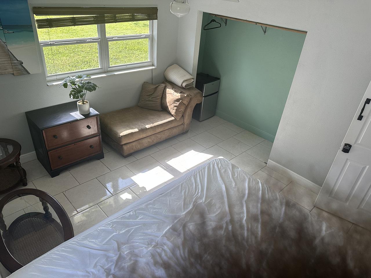  Private Bedroom  -  Modern Coliving Space with Outdoor Gym & Gardens in Armenia Gardens Estates  - Gallery -  12