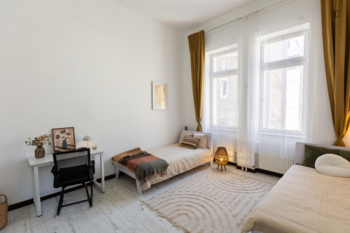 Bed in inviting twin bedroom near Budapest-Keleti station
