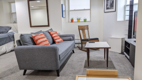 Oak Park Arts District Homestay
