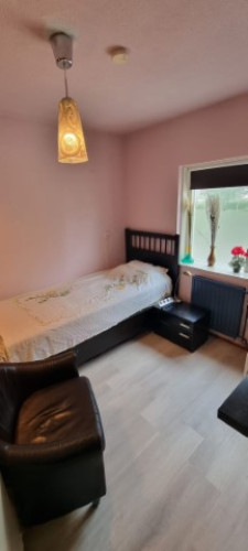 Private room for rent in Hoofddorp, Windvorst