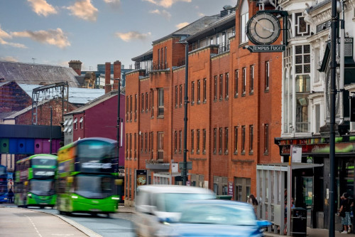 Go Britanya - Briggate Studios
