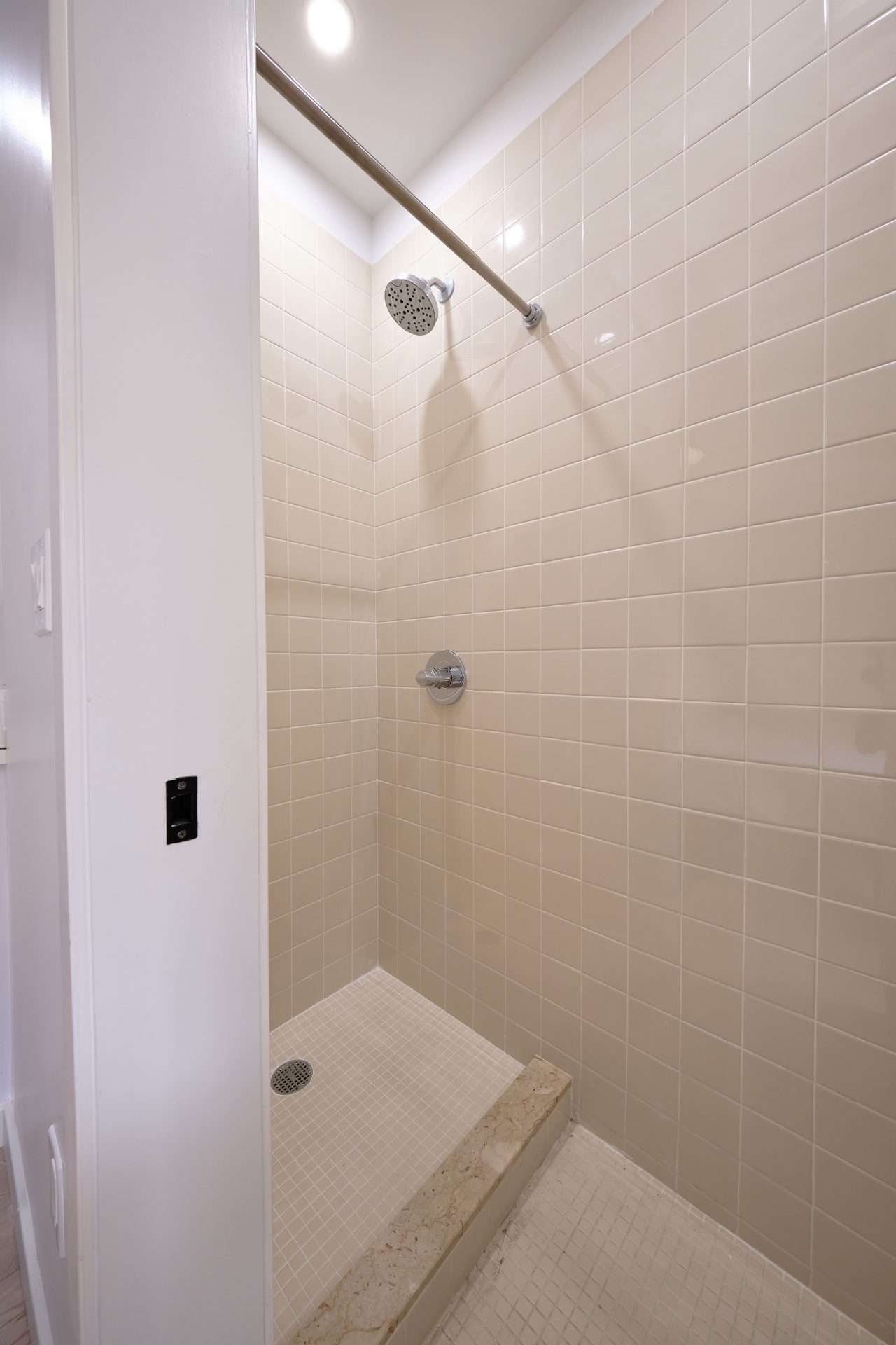 #1896: Ditmas Park - Full Bedroom C W/ Private Bathroom - #1896: Ditmas Park - Gallery - 19