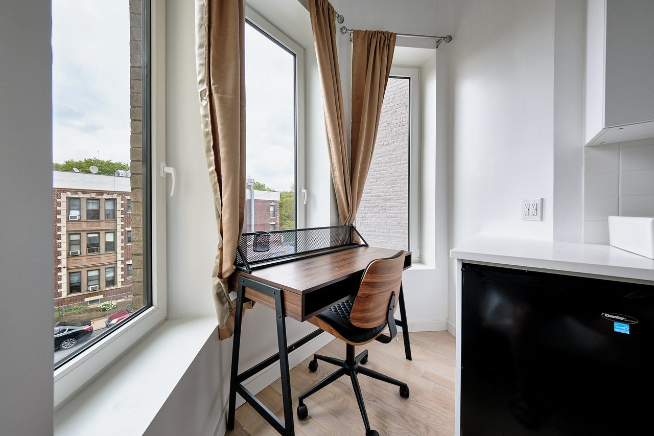  #1895: Ditmas Park - Full Bedroom A W/ Private Bathroom  -  #1895: Ditmas Park  - Gallery -  21