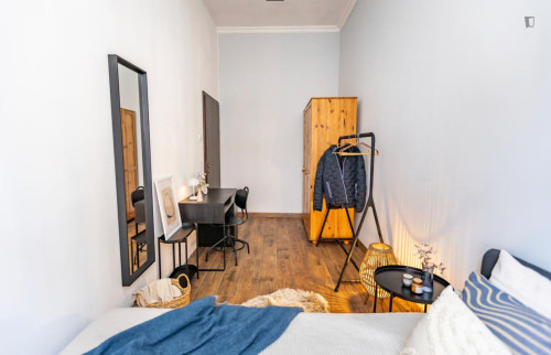 Neat double bedroom near Keleti pályaudvar metro station