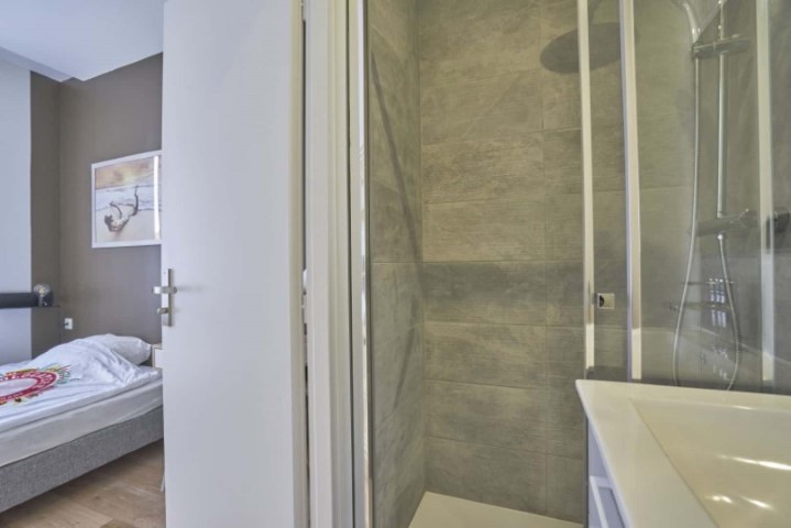 Room - Chambre 1 - G.POMPIDOU K - Gallery - 4