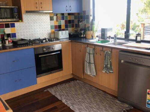 600m from Burleigh Beach