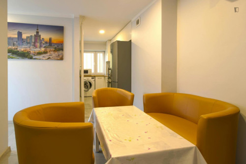 Neat single bedroom in the centre of Warsaw - Gallery - 7