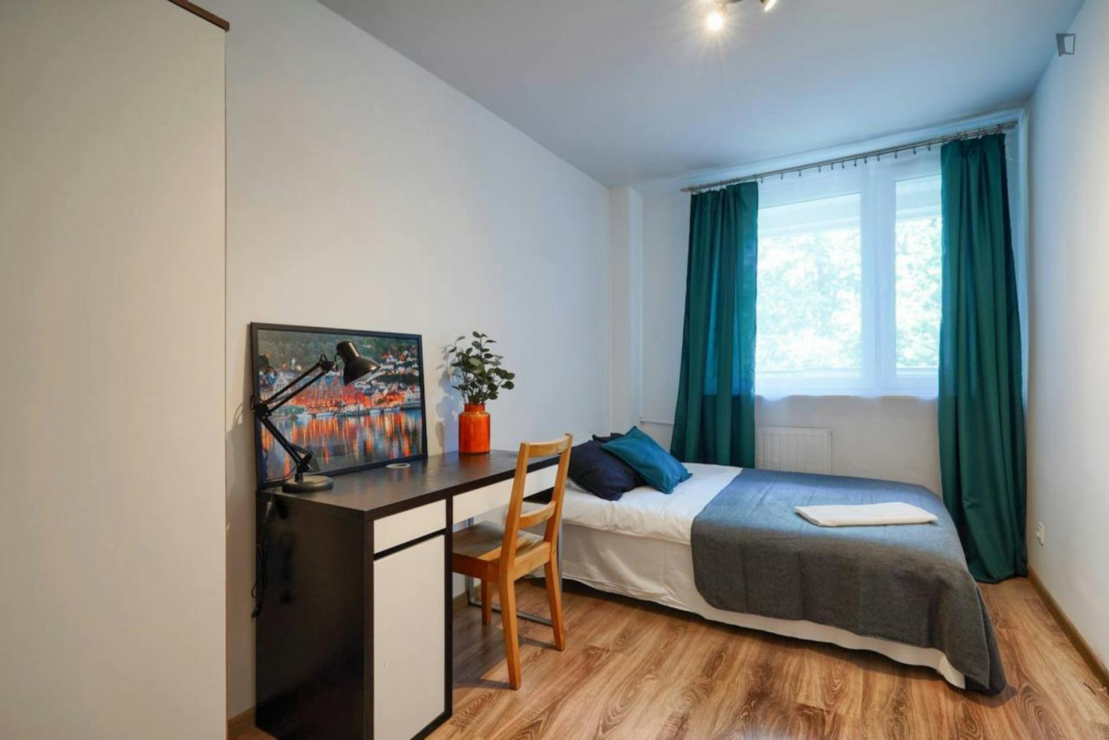 Lovely Single Bedroom With View To The Vistula River - 1