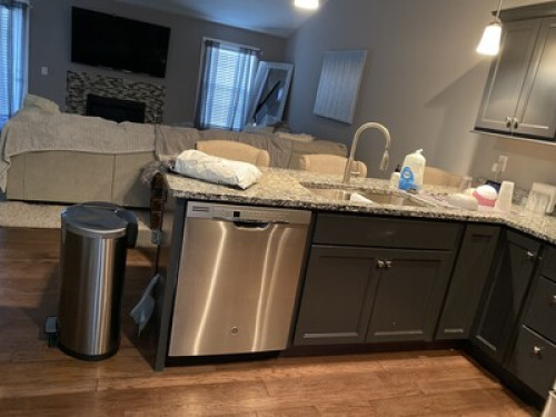 One bedroom with full bath    - Gallery -  2