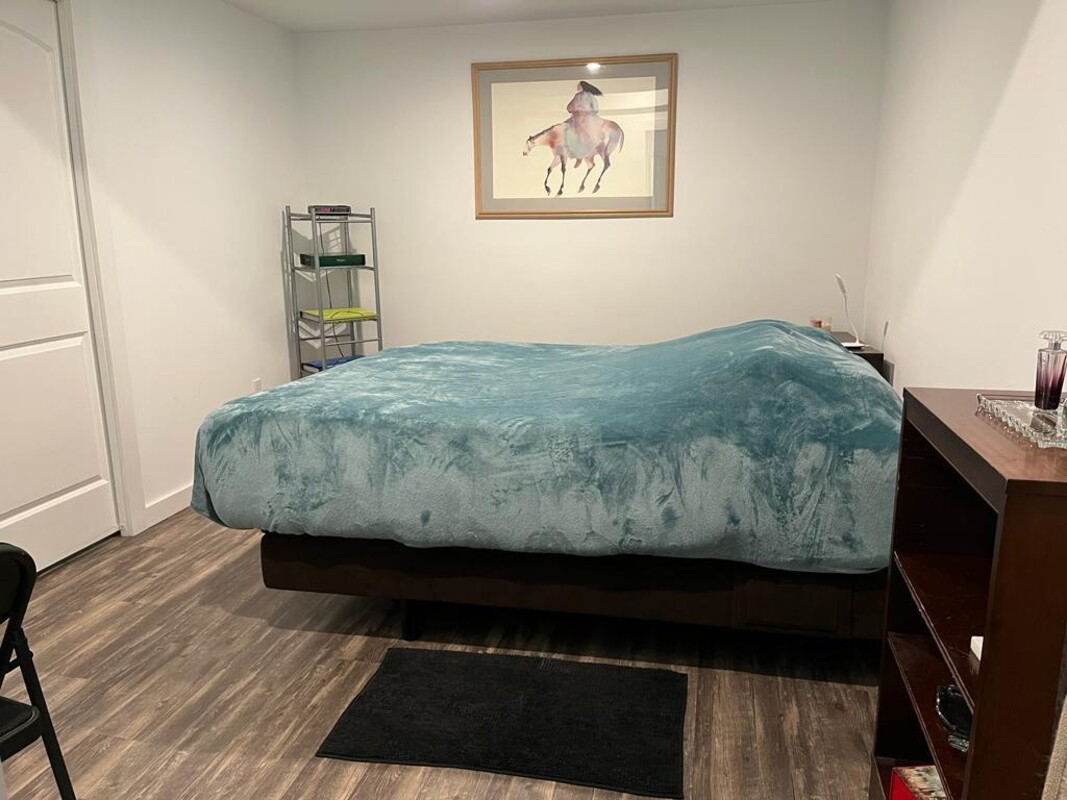Beautiful Efficiency Studio!(Single Bed) - 1