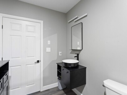 Large house Kingston centre 