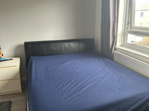 Large Airy double room in Tooting