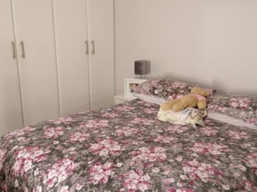 Large room for rent ***ONLY FEMALES***