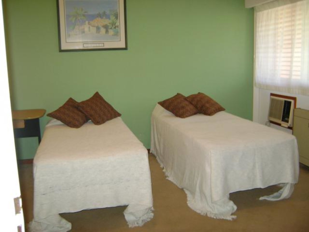 Room 1(Full Room) - Nice family home in Olivos - Gallery - 1