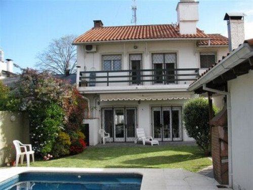 Quiet house in Olivos