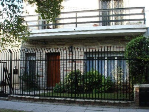 Quiet house in Olivos