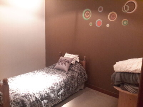 Modern Room - Gallery - 7
