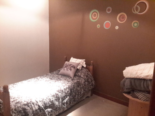 Modern Room - Gallery - 8
