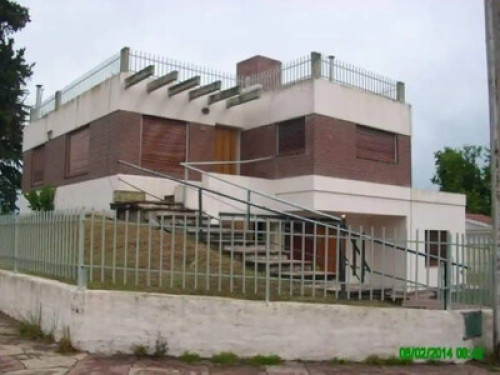 Carloz Paz, 2 rooms, good location