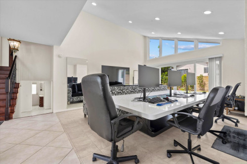 Atlanta Home - Gallery - 38