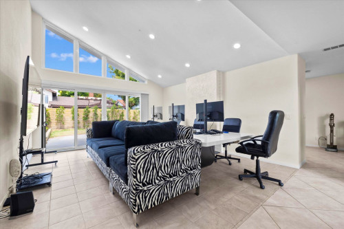Atlanta Home - Gallery - 37