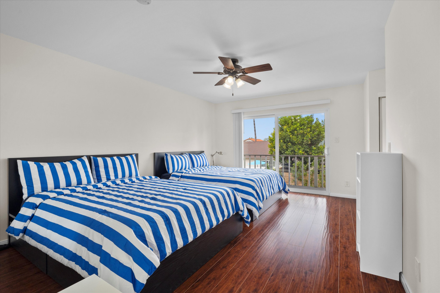 Private 2  Bedrooms - 2
