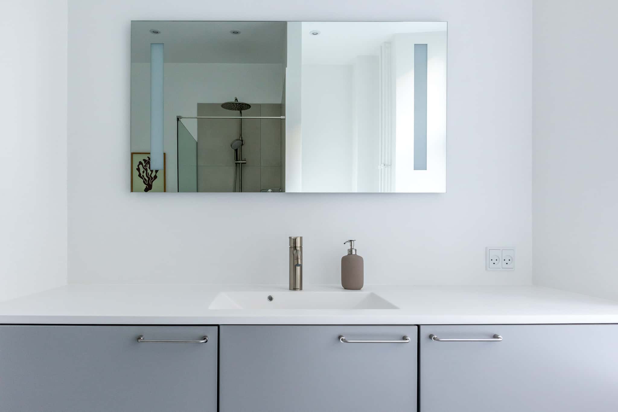  7 Bedrooms - 2 Bathrooms  -  Inga Room 2 Mighty  - Gallery -  12