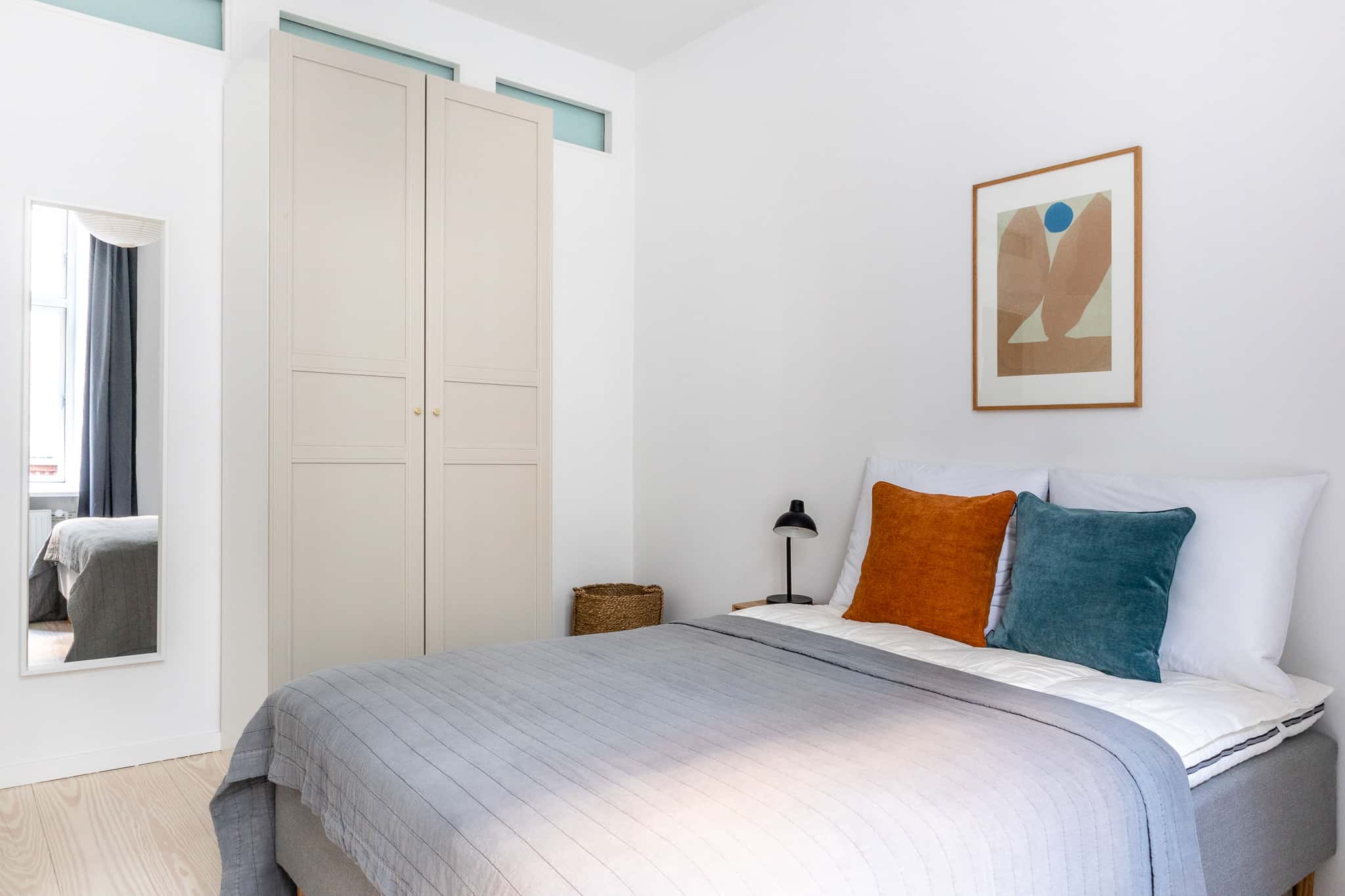  7 Bedrooms - 2 Bathrooms  -  Inga Room 2 Mighty  - Gallery -  6