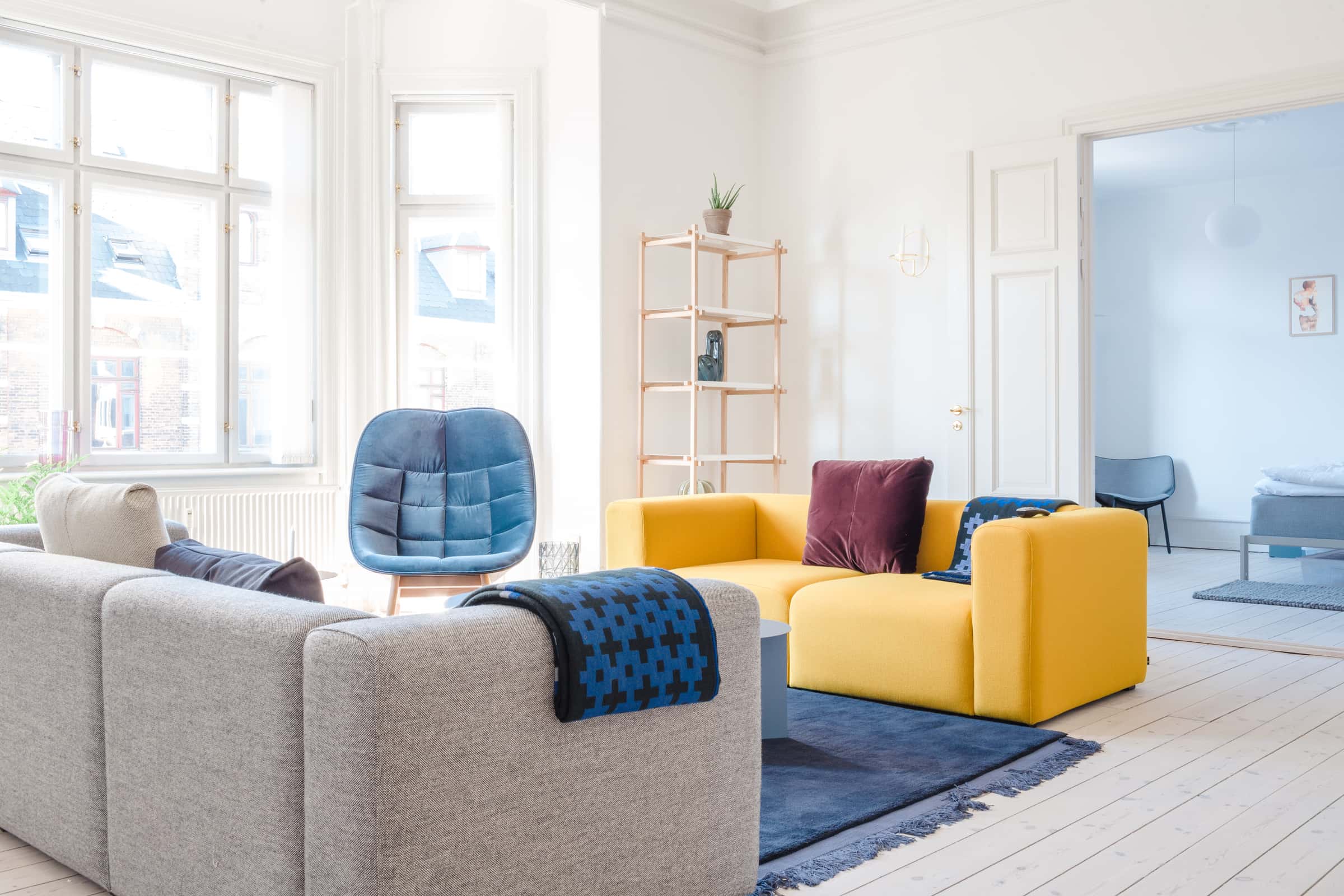  6 Bedrooms - 2 Bathrooms  -  Square Room 2 Mighty+  - Gallery -  1