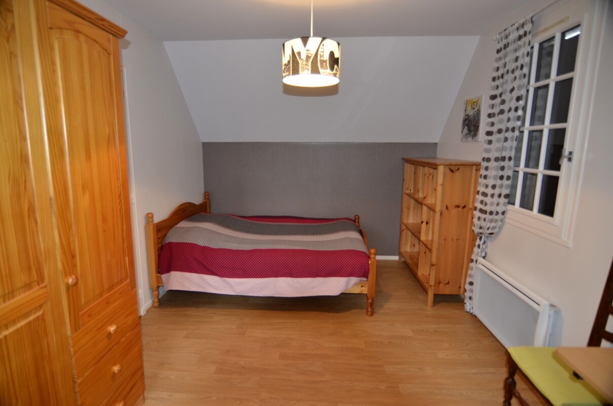 BIG ROOM(Single Bed) - 1