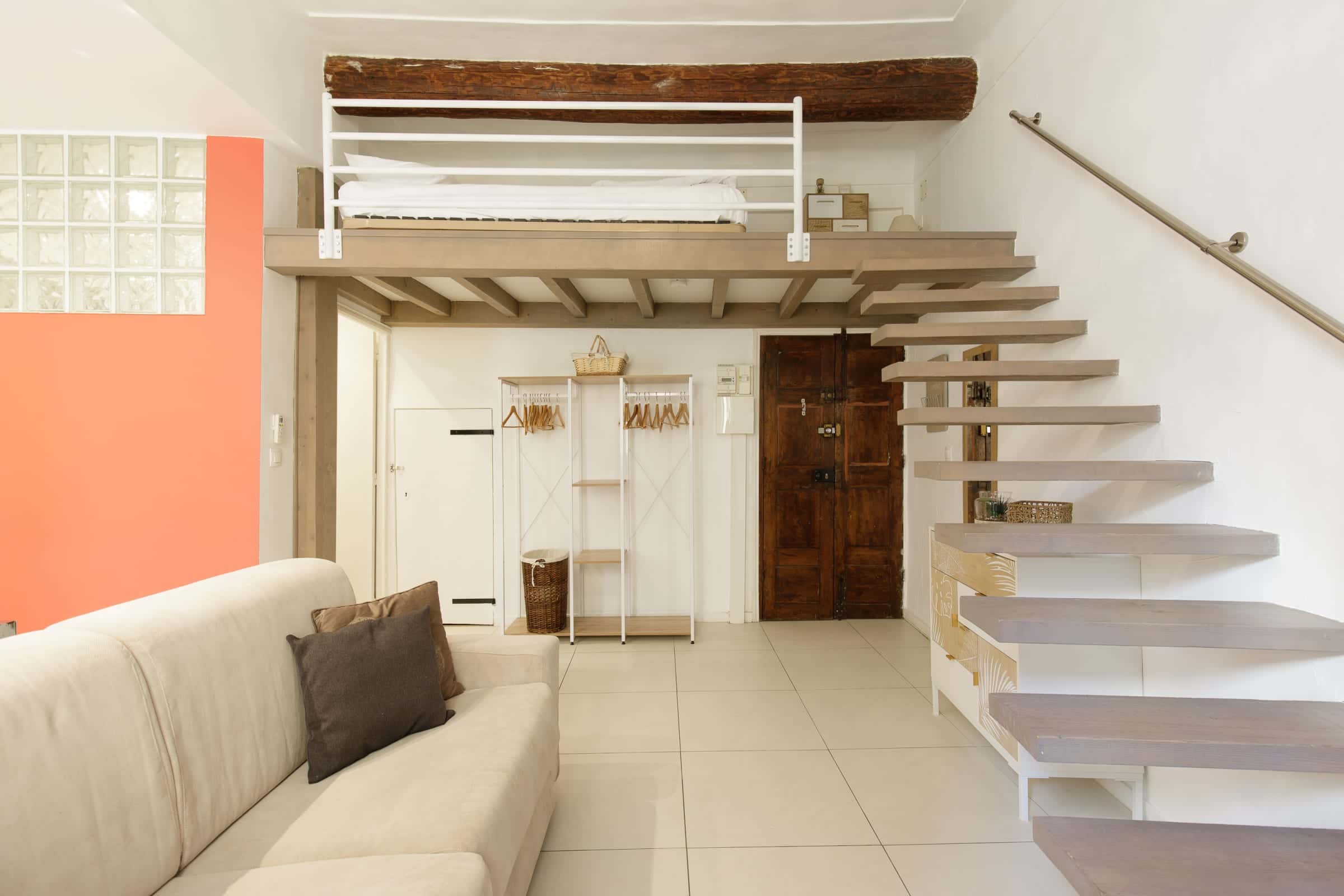 Studio - (33c) Charming Mezzanine Studio near Provençal Market AC free parking - Gallery - 2