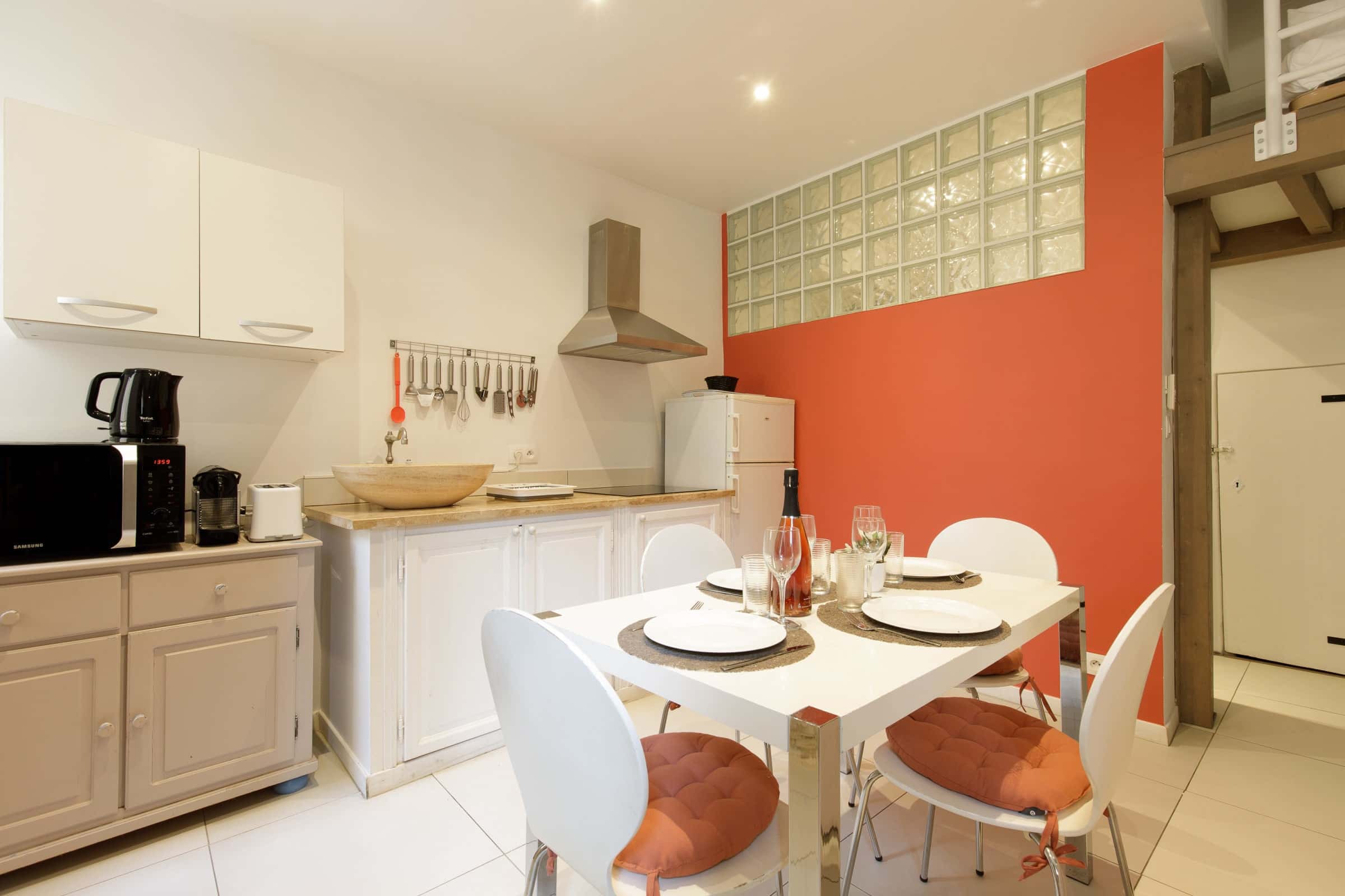 Studio - (33c) Charming Mezzanine Studio near Provençal Market AC free parking - Gallery - 6