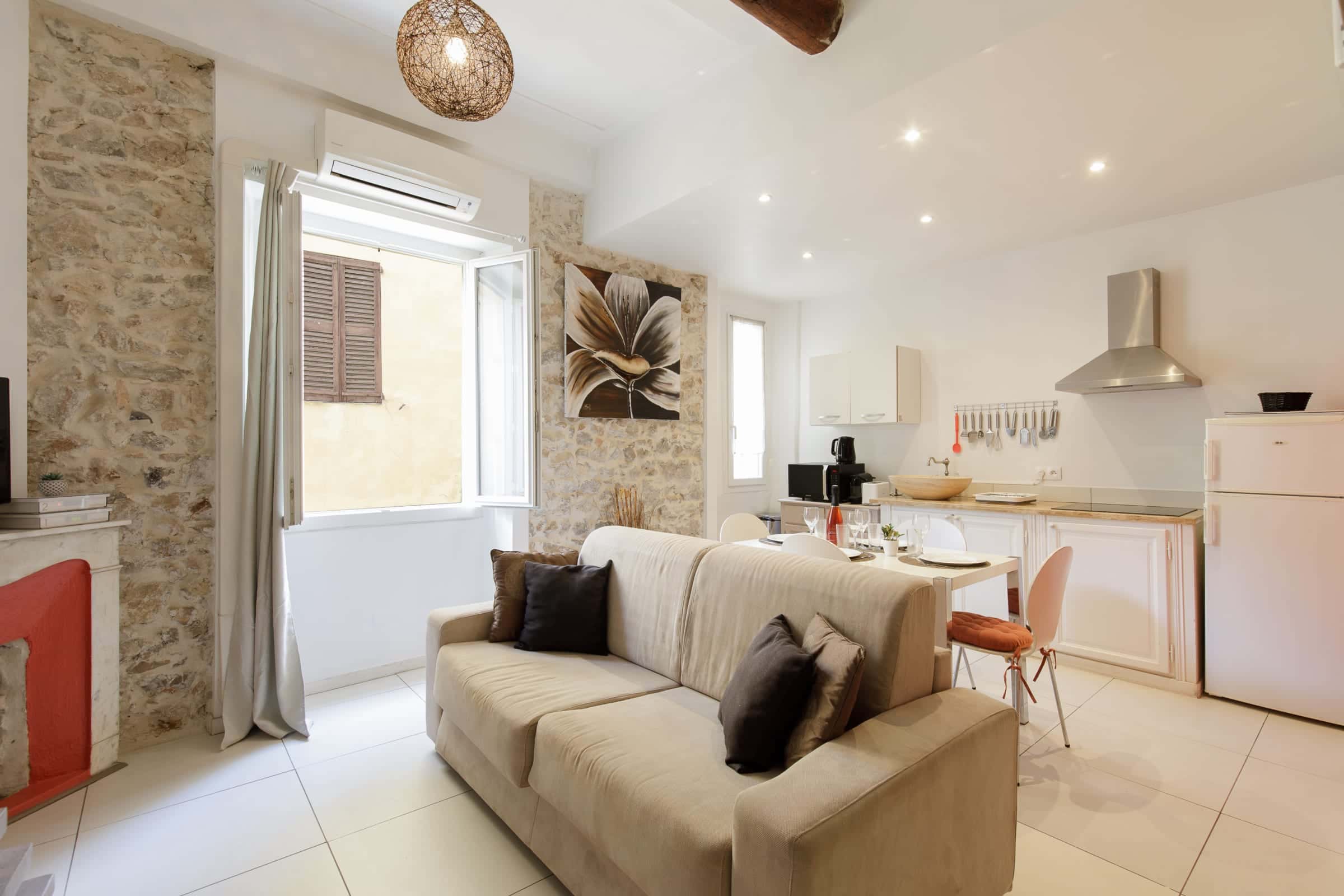 Studio - (33c) Charming Mezzanine Studio near Provençal Market AC free parking - Gallery - 9